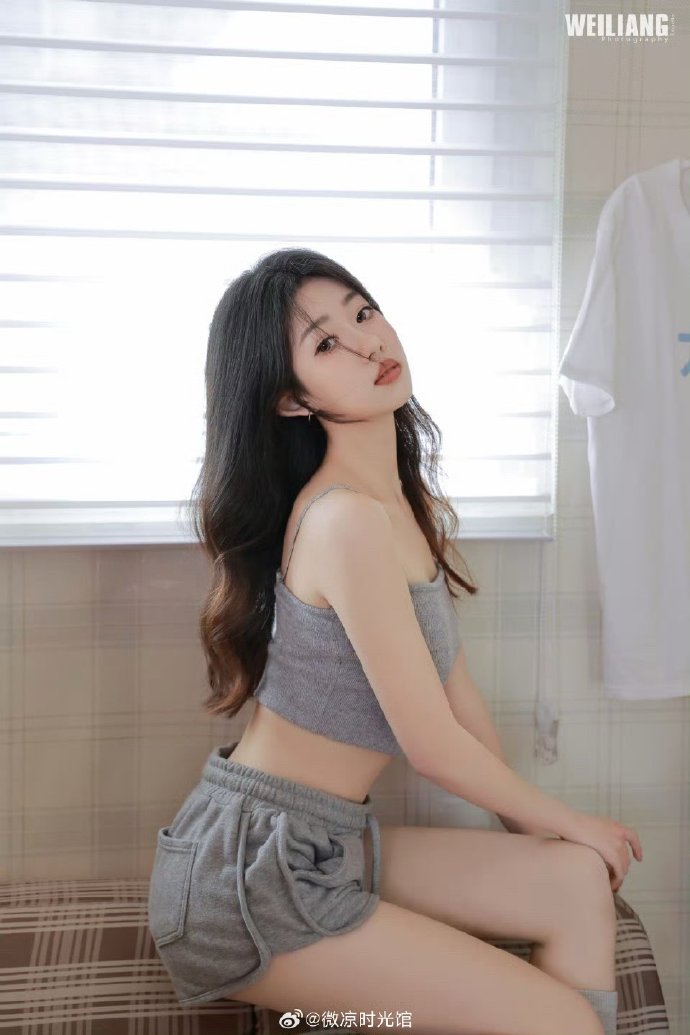 闪电侠 封面